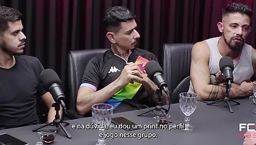 Podcast'te canlı üçlü seks - Yetenekli, Sütçü ve Sağılanlar Fckcast'te