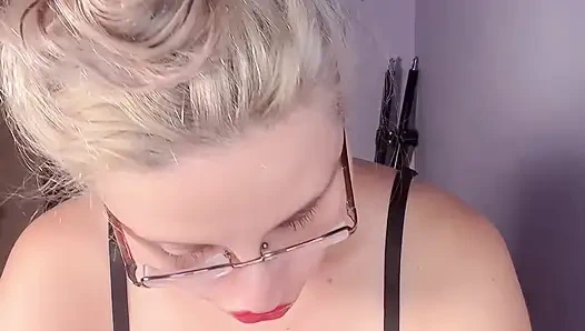 Bana altın canlı web kamerası seansı ver