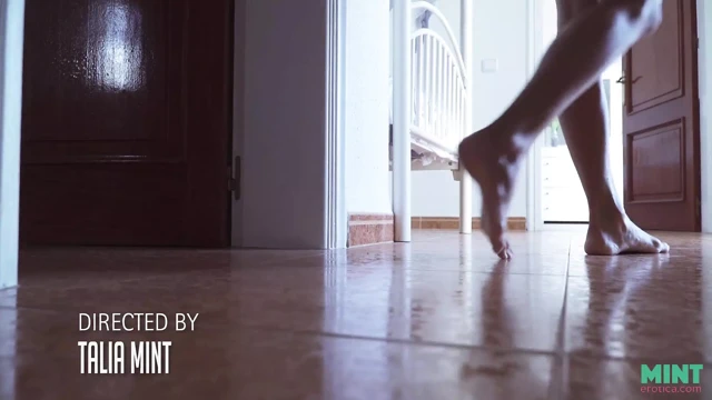 Ayaklarımın altında