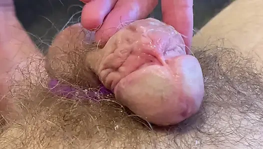 Bakış açısı yakın çekim bekaret kemerinden ayakla mastürbasyon