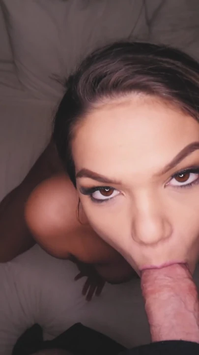 Athena Faris ters kovboy kız dölleme seks
