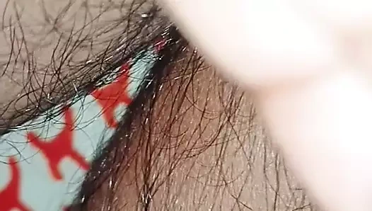 Yeni deniyor sevimli arkadaş