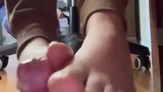 Dildo ile ayak oyunu