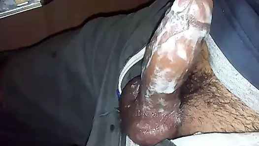 mi pene chorreando mucha crema