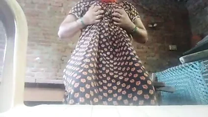 Güneşli leone tipi seks