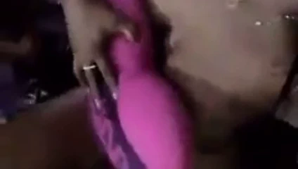 Büyük götlü Jannett Valencia