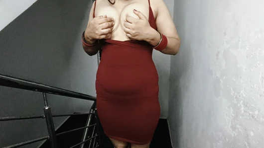 Delevery boy ko gand de dee // fucking with parcel delivery boy