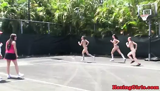 Taciz eden kız öğrenci yurdu dildoing sevimli gençler açık havada