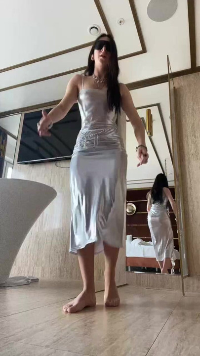 Denemeye devam et. Sadece biraz ilgi için bu kadar uzun süre gitmesini izlemek beni eğlendiriyor.