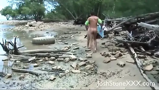 Küba kraliçesi Angelina Castro Beach Bangin