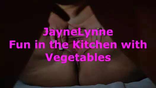 439 sebzeli mutfakta eğlence