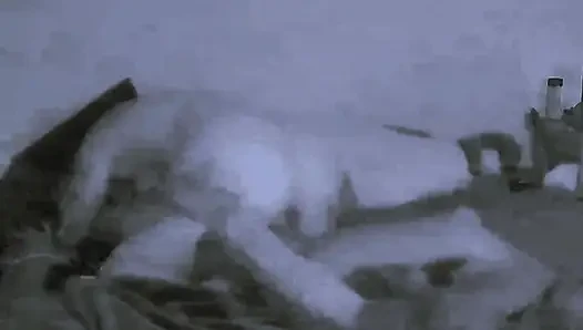Boşalmam ve onun ateşli dölünü içime hissetmem gerekiyordu.