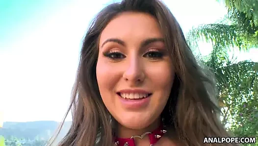 Esmer ile mükemmel vücut seviyor derin boğaz sonra anal