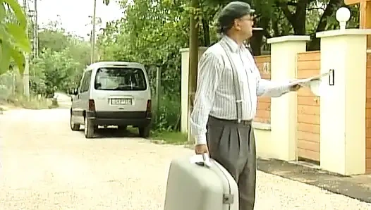 Sevimli Alman kızlar muhteşem bir grup sekste sert sikiliyor