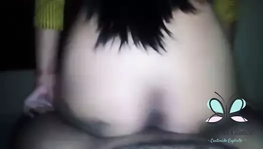 Dövmeli latin sikişiyor