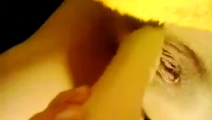 Gerçek ev videosu - orta yaşlı seksi kadın ıslak vibro döl