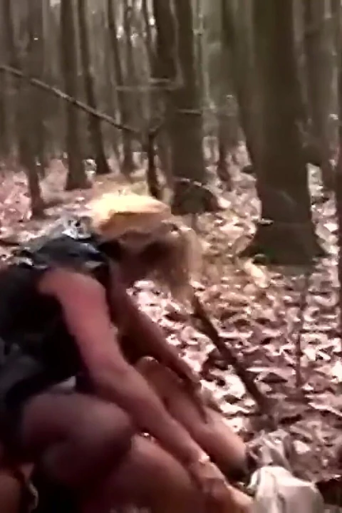 Шаловливая милфа обожает жесткий трах