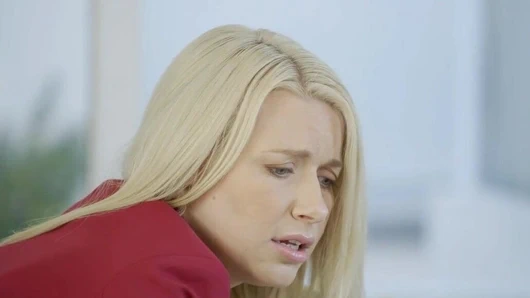 Karartılmış - iş sarışın anikka albrite eşek bir bbc tarafından becerdin