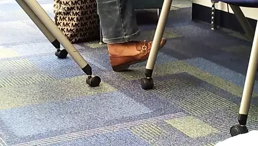 libaray olgun ayakkabı oyunu