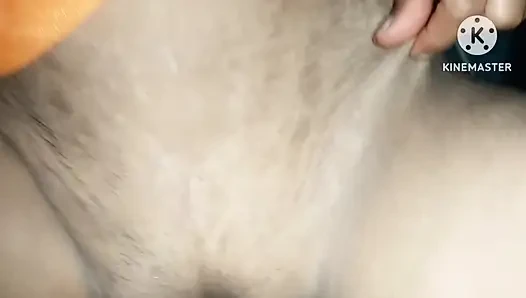 Yeni evli çiftler tam video yatak odasında sikişiyor