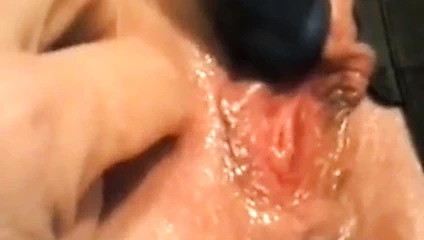 Hitachi dildom, daha fazla dildo ve parmaklar