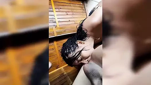 Beni bir motele götüren büyük götlü bayan! Sonunda spermimi çıkarıyorum, umarım kocası bunu görmüyordur