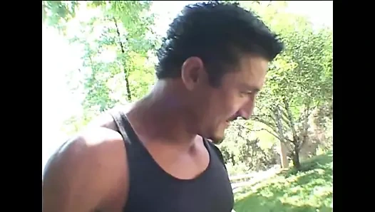 Böyle büyük bir yarak bulmayı beklemiyordu