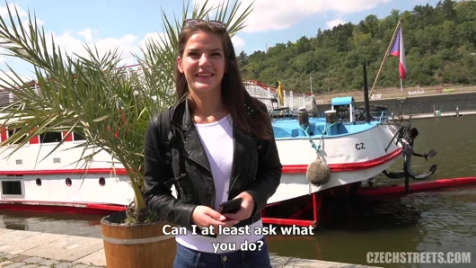 Çek sokakları - şimdiye kadarki en ürperen kız