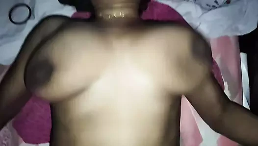 Hintli köylü kadın direk seksi