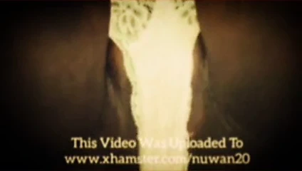 Sri Lankalı giyinmiş sikme derleme 2017 - 2018