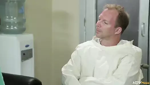 Seksi sarışın milf shayla laveaux gets becerdin tarafından dev bbc