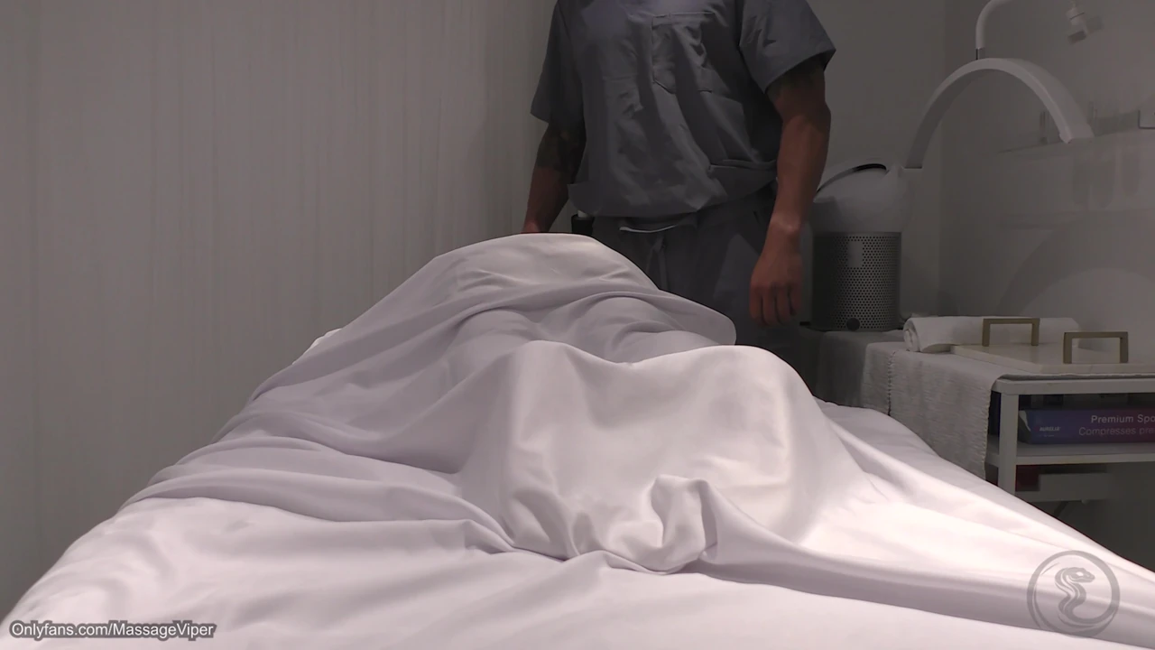 Fitness Model Massage Client Returns for Another Session