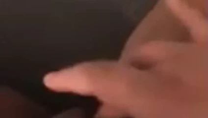 komşu kendini ile oynuyor