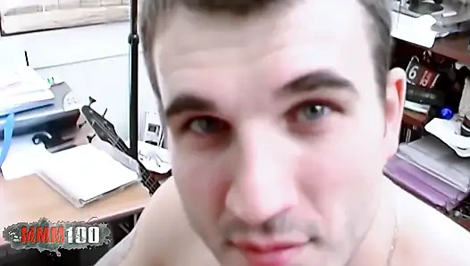 Anastasia-kass: Sarışın Fransız orta yaşlı seksi kadın porno yıldızı Anastasia Kass ve Sebastian Barrio için yoğun anal ve amına yumruk sokma