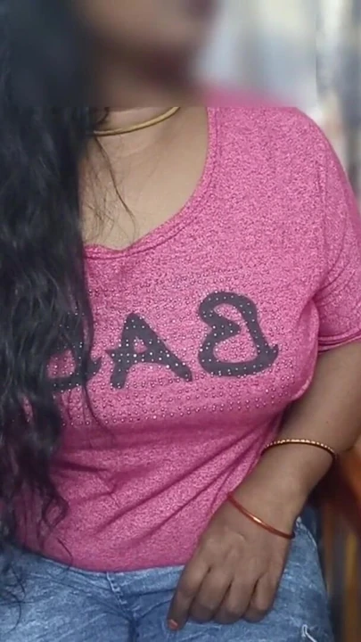 Öğrencinin babası onun eski kız arkadaşı olduğunu anladıktan sonra öğretmeniyle seks yapıyor - gerçek inlemeli tam Hintçe ses | Klip 1