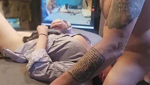 Vinnymac n delilah üçlü seks interneti kırıyor