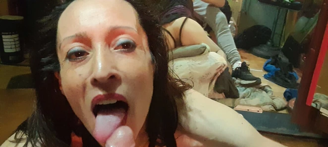 Marianahothot ve ladamadenegrohothot yaşlı bir ramonero'yu emiyor