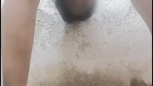 Susu'nun farklı bir tarzda nasıl desi bir kız olduğunu görün