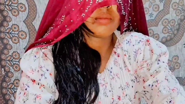 Banyo yapıyordum. Kocam banyo yaptı ve hazırlanıyordu. Kocam