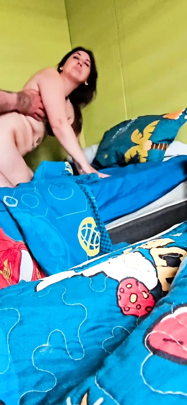 While she was taking a nap, her stepfather came to penetrate her.