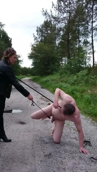 Бдсм доминирование на свежем воздухе