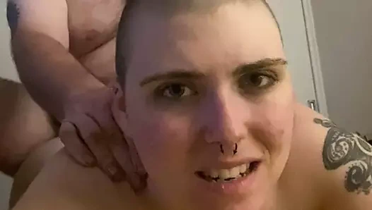 Rebecca eğrileri ağrılı anal alır