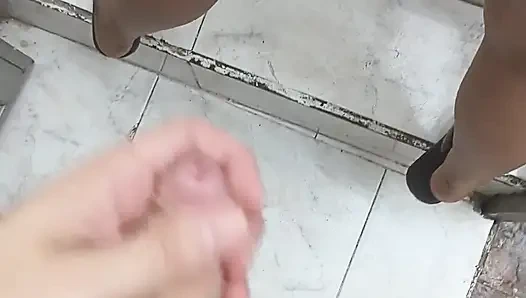 Çok büyük götlü çok ateşli komşuyu sikiyorum - bölüm 7