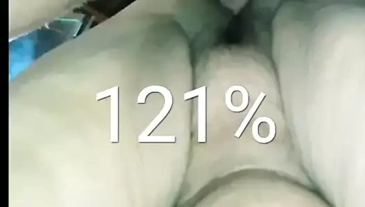 İri güzel kadın göbekten sikiyor