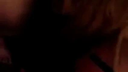 Eski sevgili erkeklerin yarağını emiyor