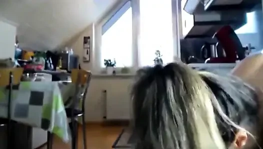 Beyaz iç çamaşırlı şehvetli twerk yapıyor: en vahşi arzularını ortaya çıkar!