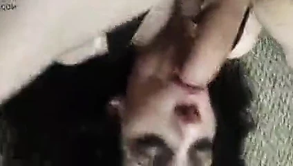 Yüz sikişi