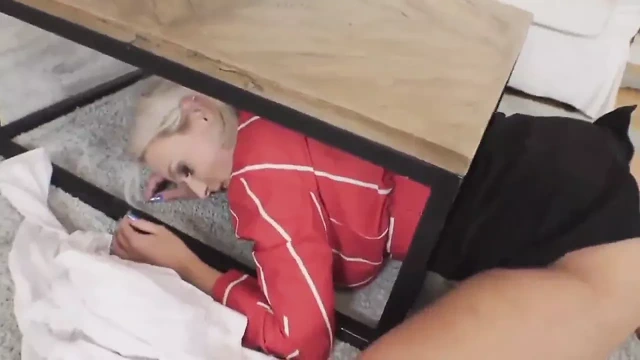 Becerdin üvey anne süre o sıkışmış