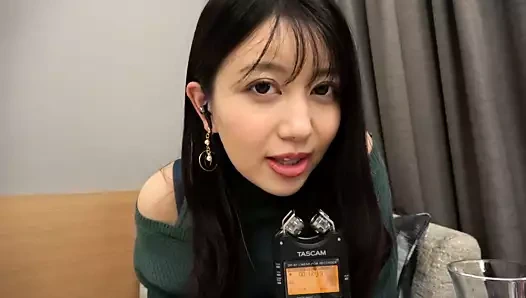 Kulaklarınızı çıldırtan yoğun ve tatlı fısıltı sesi! yatıştırıcı bir sesle güzel vücutlu güzellik!