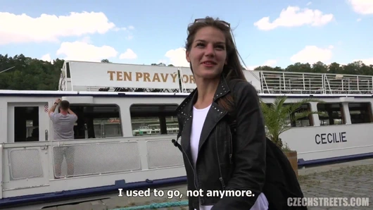 Çek sokakları - şimdiye kadarki en ürperen kız